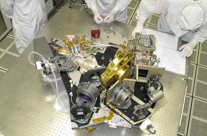 JWST-NIRCam-700x460.jpg